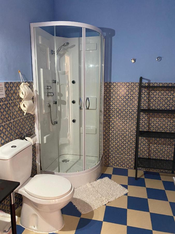 Antilla Hostel *